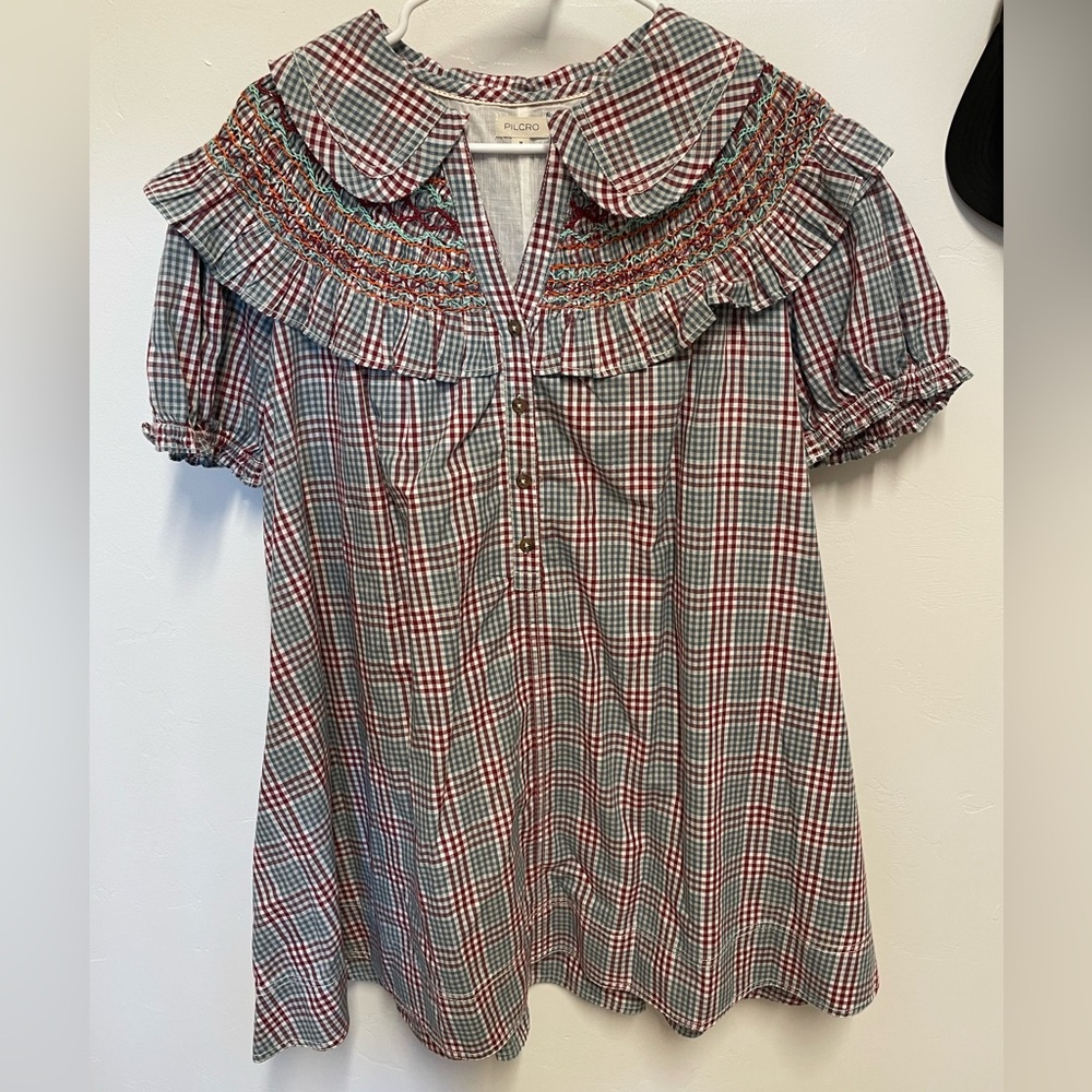 NWOT Pilcro Plaid Smocked babydoll dress with pockets, size medium